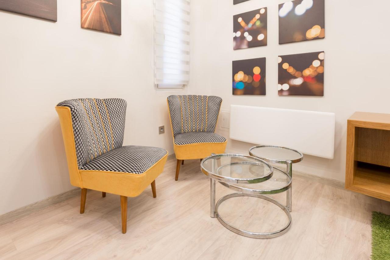 Retro Budapest Dream Suite Near The Danube Exterior photo